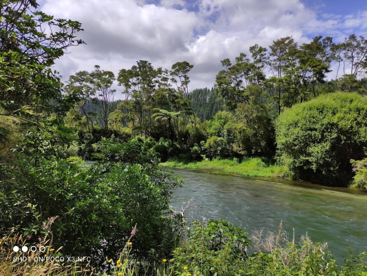 Tarawera River Lodge Motel Kawerau Экстерьер фото